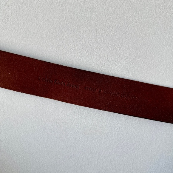 Vintage Brown Leather Men’s Calvin Klein‎ Belt with Brass Buckle - Small - Picture 2 of 2